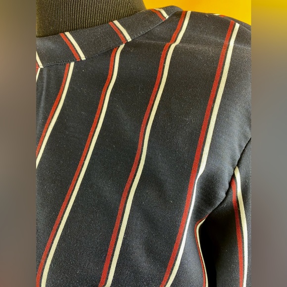 NWT Zara Navy Burgundy Striped Crop Top - Picture 3 of 7